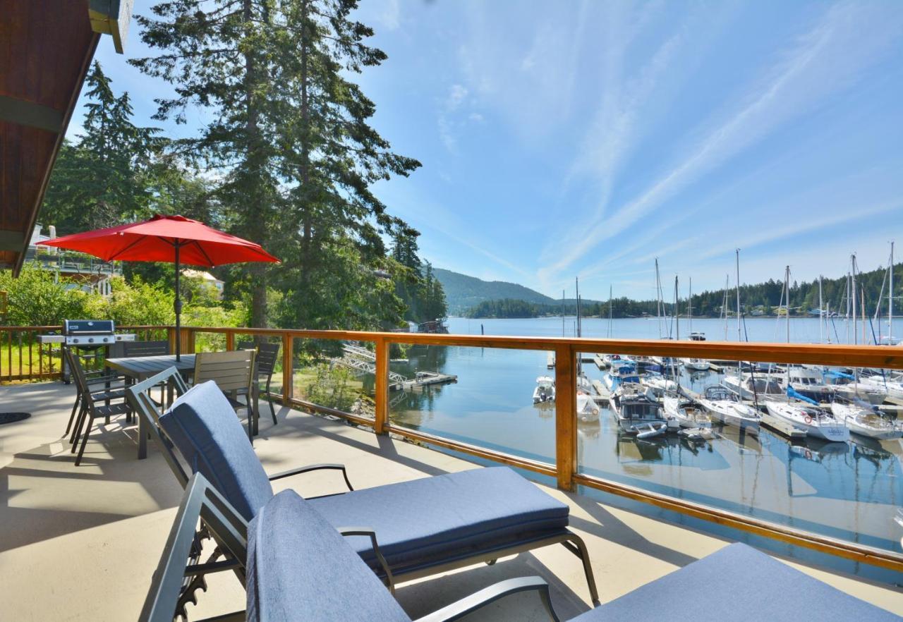 Pender Harbour Resort & Marina Garden Bay エクステリア 写真