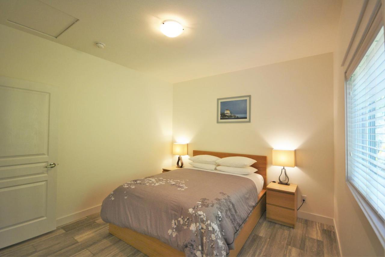 Pender Harbour Resort & Marina Garden Bay エクステリア 写真